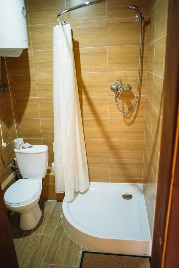 Zarichna Hotel Drohobych Bagian luar foto